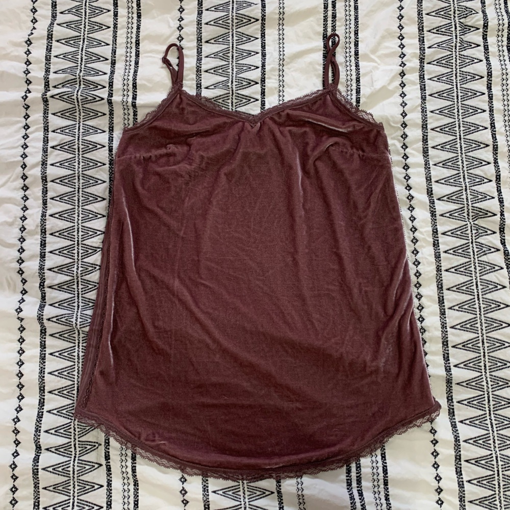Who What Wear | Lavender Velvet Camisole Size Extra Small